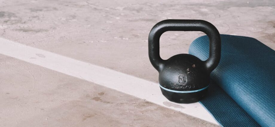 Image for "Mastering Kettlebell Workouts: Unleash Your Strength with E
